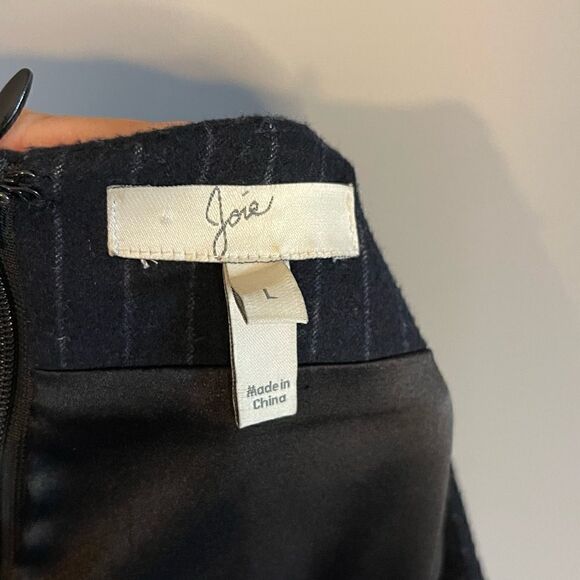 Joie Iveta Navy Pinstripe Skirt || SZ L - Picture 13 of 16
